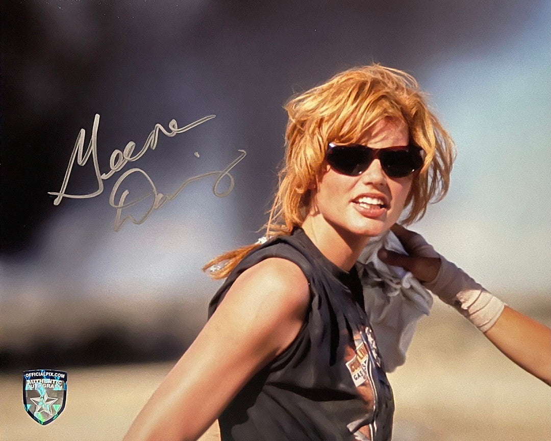 Geena Davis Signed 8x10 Photo (Thelma & Louise) - Official Pix